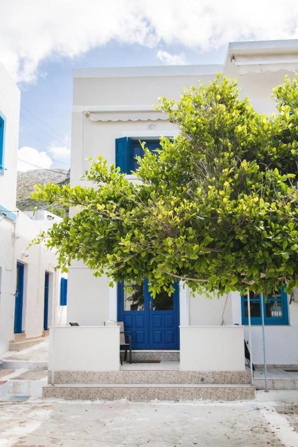 Finiki Studios Εξωτερικό φωτογραφία